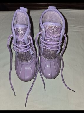 Chosen Steps Kids Purple Glitter Lace-Up Rain Boots SZ 6